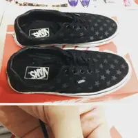 在飛比找蝦皮購物優惠-八成新 VANS 專櫃 休閒鞋