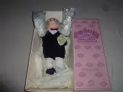 NEW IN BOX PORCELAIN CABBAGE PATCH DOLL JEFFREY NICHOLAS VINTAGE 1984 NIB COA >>