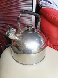 在飛比找Yahoo!奇摩拍賣優惠-ZEBRA 斑馬牌 笛音壺 6L 斑馬笛音壺 煮水壺 不鏽鋼