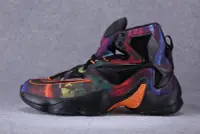 在飛比找Yahoo!奇摩拍賣優惠-Nike LeBronXIII 詹姆斯LBJ13阿克倫彩虹8