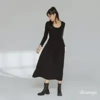 在飛比找momo購物網優惠-【Line-up wears】現貨-漂亮姐姐U領針織連身(性