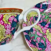 Stechcol BEAUTIFUL Gracie Bone China Gilded Flower Footed Teacup & Saucer Set