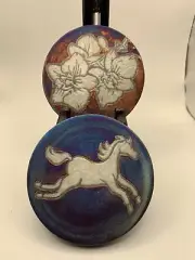 JEREMY DILLER RAKU ART POTTERY Handcrafted Horse And Flora Orchid Signed