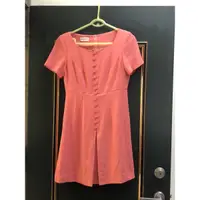 在飛比找蝦皮購物優惠-EMICO專櫃粉橘色短袖洋裝