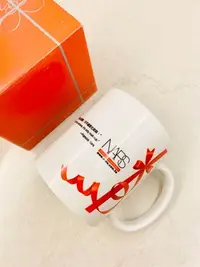 在飛比找Yahoo!奇摩拍賣優惠-NARS 化妝語錄馬克杯 咖啡杯 水杯 彩妝品牌精品杯