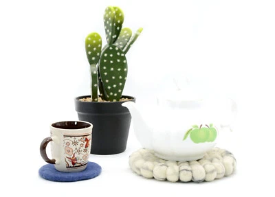 Felt Ball Trivet - Handmade Pebble Trivet -Table Trivet 20 CM - Woolen Trivets
