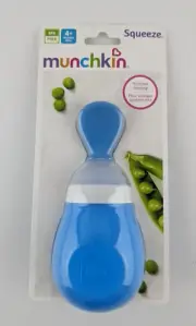 Munchkin Squeeze Spoon Food Dispense Feed Baby Infant No Mess 7 x 15cm Blue NEW