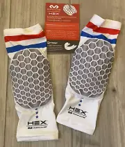 McDAVID HEX YOUTH SIZE KNEE PAD SLEEVES NEW IN BAG.
