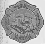 Ventura County Fire Department Track Attack Dozer 4 Fire Egine 45 Wildand Fire g