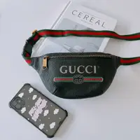 在飛比找PopChill優惠-[二手] 客訂 Gucci 蔡依林款 腰包