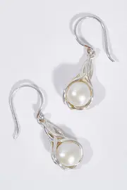 Moonlight Bay Pearl Earrings--LUS-MOONLIGHT