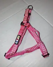 NIP Pawtitas Step In Adjustable Reflective Puppy / Dog Harness XS Pink 11” - 15”