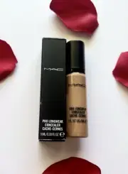 MAC Pro Longwear Concealer (NW30) 0.30 Fl Oz