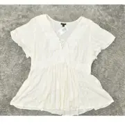 NEW Torrid Beige Striped Short Sleeve Striped Rayon Blouse Plus Size 1