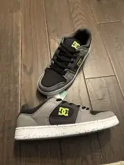 DC Manteca 4 Zero Waste Skate Shoes Men's Size 11 Black/ Grey/ Green ADYS100768