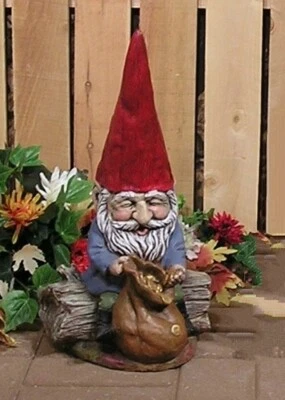 5013 Tomte Nisse Garden Gnome Gold Bag Latex Fiberglass Production Mold Concrete
