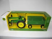 1/16 JOHN DEERE 730 w/BARGE WAGON NIB just in!