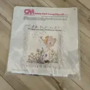 NEW Needlework Vintage Crewel Pillow Kit 1972 Columbia Minerva #7928 Hallmark