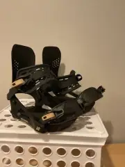 K2 Albany Women’s Snowboard Bindings Medium New K204