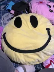 Dog Cat Bed Designer Chi Wow Wow Smiley Face Happy Small Yellow Plush