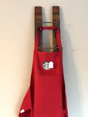 Starbucks Red Apron Holiday Embroidered Patch with Pockets Brand New