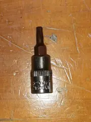 T20 - 1/4"square drive Torque Torx socket Bit. CRV. MO. Solid without hole