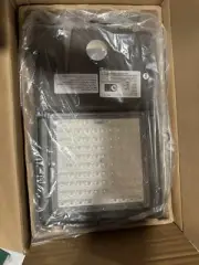 Shoe Box Led Light Fixture 277-480 Vac 139 Watts Poll Mount With Brackets