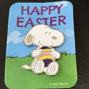 SNOOPY HOLDING EASTER EGG ENAMEL PINS X2 PERFECT FOR EASTER BASKET NEW LARGE