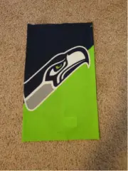 FOCO Neck Gaiter Scarf Adult Size Green & Navy Seattle Seahawks NFL