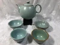 在飛比找Yahoo!奇摩拍賣優惠-陶作坊  懷汝系列(三) 茶壺、茶杯組