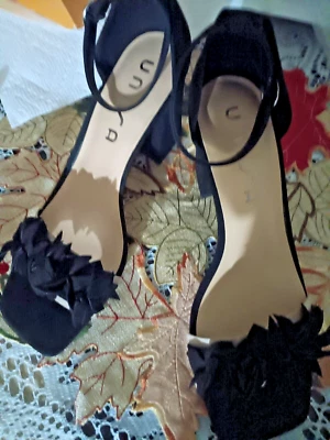 NIB Black Ankle Strap Heels 8.5 M BY: UNISA