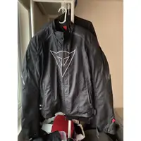 在飛比找蝦皮購物優惠-dainese 冬季防摔衣 48號 含內裏 連身皮衣 重機外