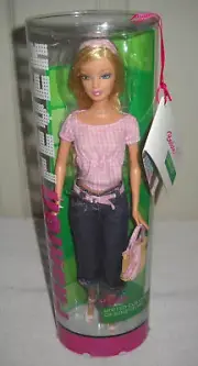 #9800 NRFB Mattel United Colors of Benetton Fashion Fever Barbie