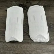Pro Feet Armadillo Soccer Sock Shin Guard White Youth 12.5 - 5