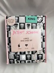 New - Betsey Johnson Skull Print 6 pc Black White Gray King Bed Sheet Set