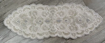 Nicole Miller Snow White-Silver Beaded WEDDING/ANNIVERSARY Table Runner