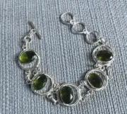 Sterling Silver .925 ~ 10mm x 14mm Oval Peridot ~ 8" Toggle Bracelet