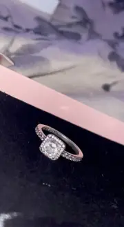Genuine Never Worn Pandora Square Halo Ring 54