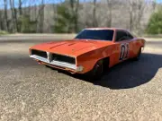 Dukes of Hazzard General Lee 1969 Dodge Charger 1/16 RC CUSTOM DRIVES