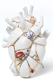 SELETTI 'Love In Bloom Kintsugi' Vase