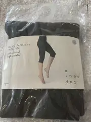 A New Day Womens Leggings Size Large XL High Waisted Capri Seamless Army Green