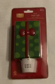 Christmas Present Sensor Night Light: Holiday Living Plug Motion Green Red NEW
