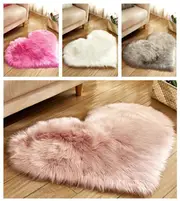 Heart-Shaped Fluffy Rug for Bedroom Plush Living Room Rug Furry Carpet Shaggy Throw Rug