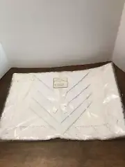 8 Piece Mat Set 4 Napkins 4 Placemats White Lace Vintage New FMS & Bros