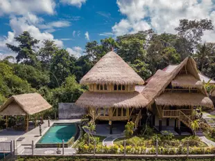 烏布維穀納竹子旅館Wirguna Bamboo Ubud