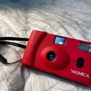 YASHICA MF-1 Snapshot Art Toy Camera 35mm Film Red Color 31 Wide Lens Manual