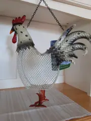 Adorable Large 12 x 12 Mesh Metal Chicken Shaped Bird Seed Holder-Farm-Ranch
