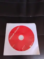 New Trend Micro Internet Security 16 Backup CD Software Disc OM495F – Rev. A00