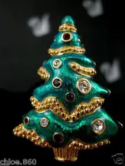 SIGNED SWAROVSKI PAVE' CRYSTAL CHRISTMAS TREE PIN~ BROOCH RETIRED NEW SALE