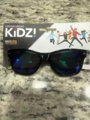 Foster Grant KIDZ! MaxBlock Sunglasses, Black & Green , 100% UVA-UVB Lens New